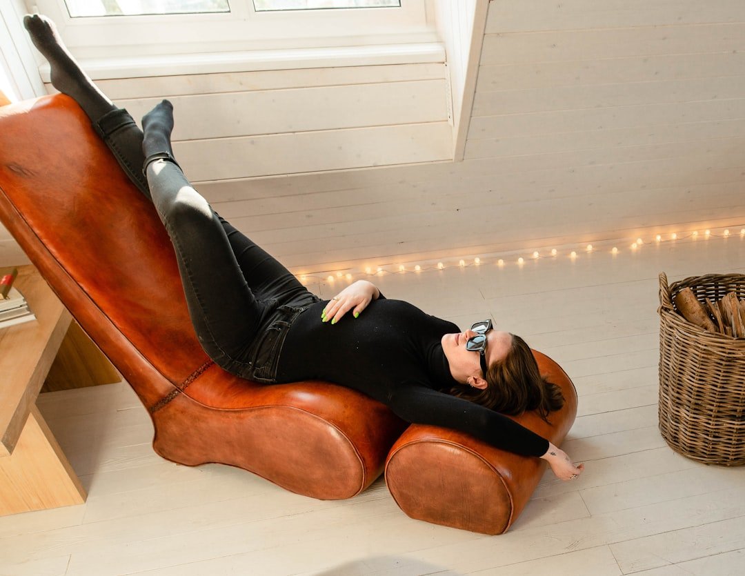 Zero Gravity Chair Deal: $31 on Amazon Now!