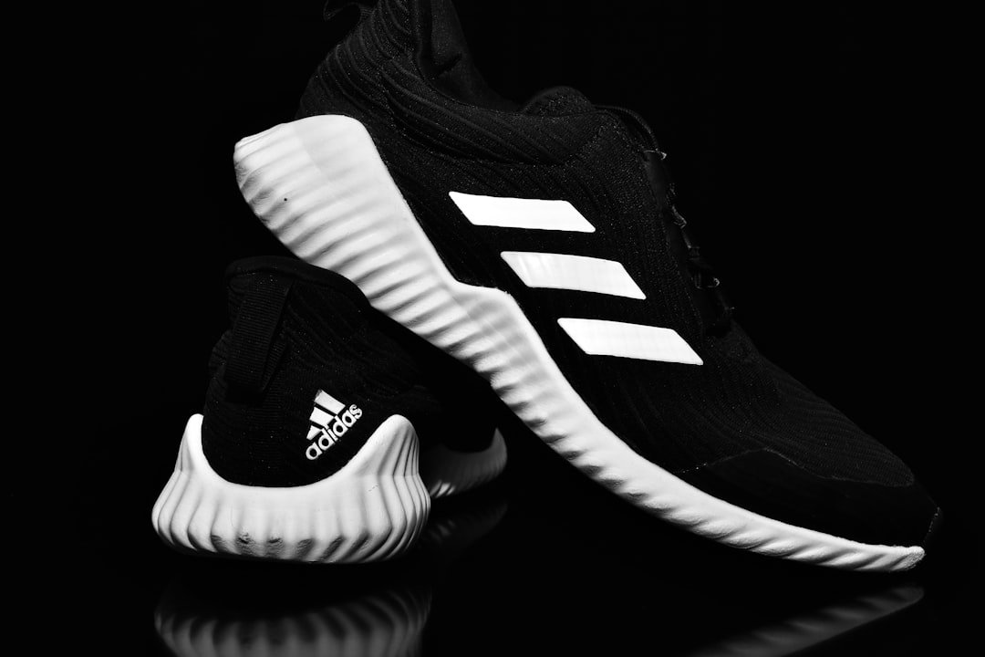 Adidas App Deal: 25% Off + Free Ship - Shop Now!