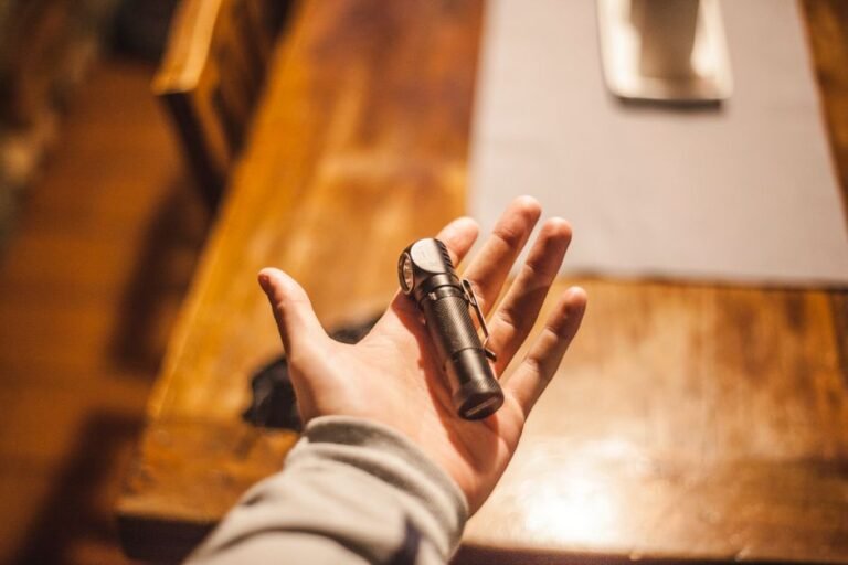 Olight Flashlight Deal! $56 Amazon Bargain - Grab Now