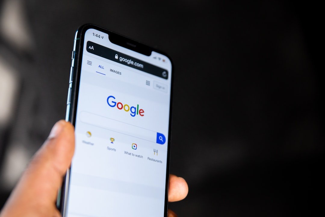 iPhone Search Fix: Niche Browser Solves Big Google Problem