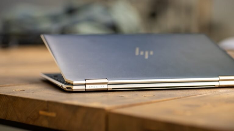 HP OmniBook Flip Deal: 16" 2-in-1 Laptop $750!