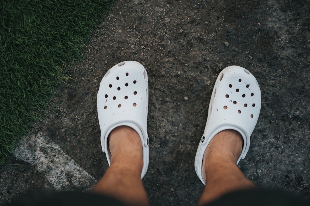 Crocs Up to 50% Off: Amazing Amazon Deal Now!