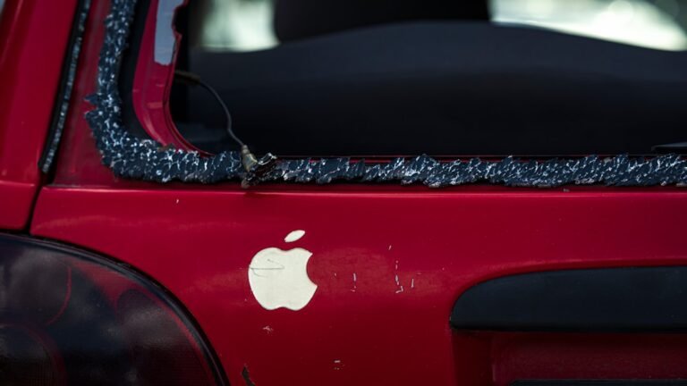 Volvo Cars Get Apple Music Via Simple OTA Update