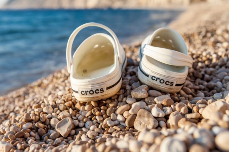 Crocs Fleece Clogs $15! Hot Amazon Deal - Shop Now!