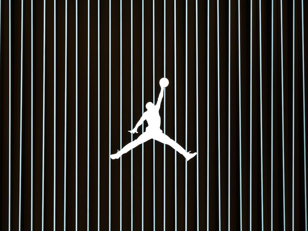 Score Jordan Slides for $22! Amazon Deal Now
