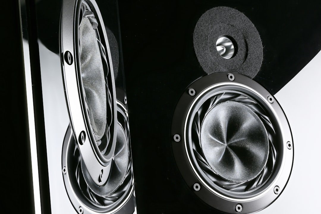 Hot Deal: Energy Speaker Bundle: 2x RC-70 Floors + RC-LCR Center + 2x RC-10 Bookshelf $799 + Free S&H