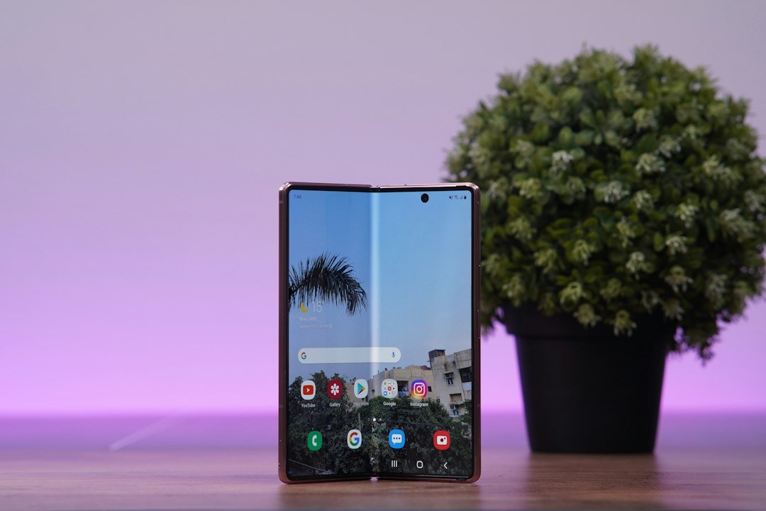 iPhone Duo vs iPhone 18 Pro — Best Value Lab