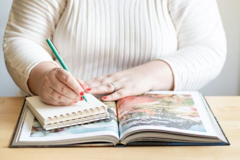 AAA Members: 20-Page Shutterfly Photo Book Free + $10 Shipping
