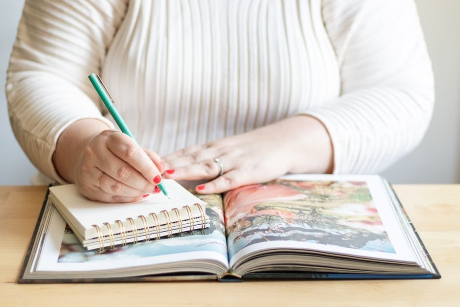 AAA Members: 20-Page Shutterfly Photo Book Free + $10 Shipping